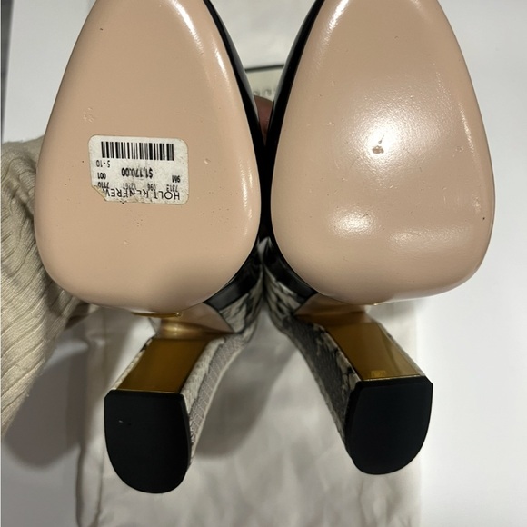 GUCCI Snake Print - Picture 3 of 3